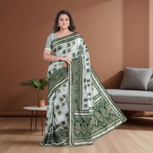 Green Dola Pure Patola Saree with Blouse – Elegant & Festive Wear for Women